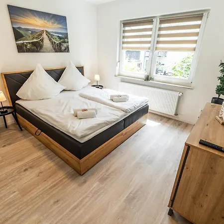 Eifelcomfort Modernes Apartment In Zentraler Lage Pruem Exterior photo